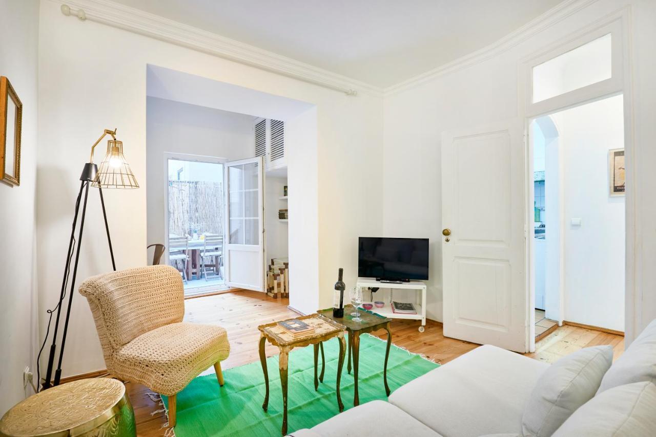 Spacious Bairro Alto Apartment With Courtyard, By Timecooler Lisboa Exteriér fotografie
