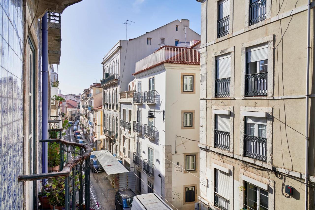 Spacious Bairro Alto Apartment With Courtyard, By Timecooler Lisboa Exteriér fotografie