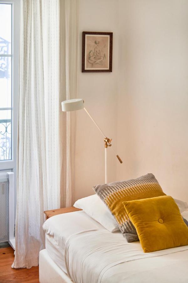 Spacious Bairro Alto Apartment With Courtyard, By Timecooler Lisboa Exteriér fotografie
